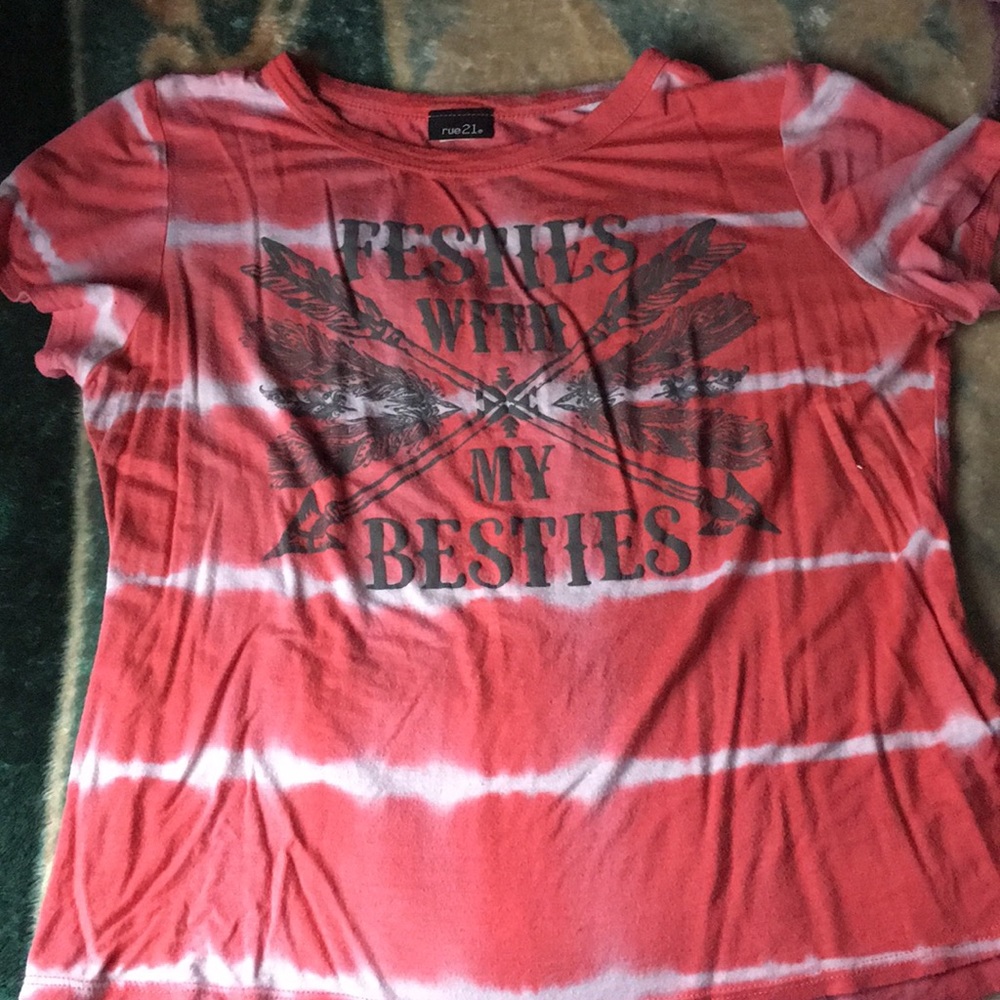 A Rue21 “Festies with besties” T-shirt
